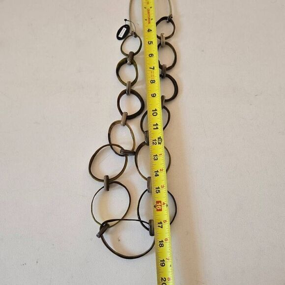 NWT Alisha D Womens Acrylic Link Circle Long Chain Statement Necklace Green OS - Picture 3 of 8